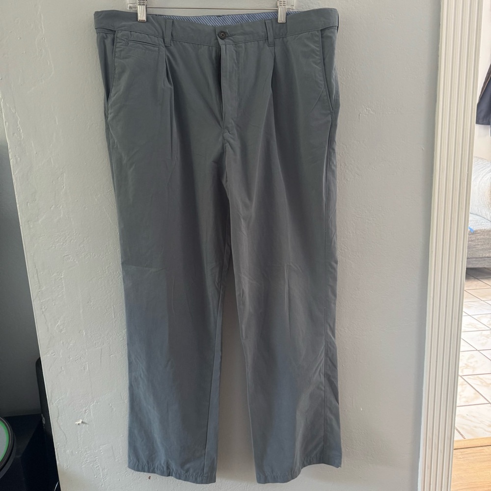 Atlantic Bay Men's Classic Gray Chinos stretch waistband 38 x 31